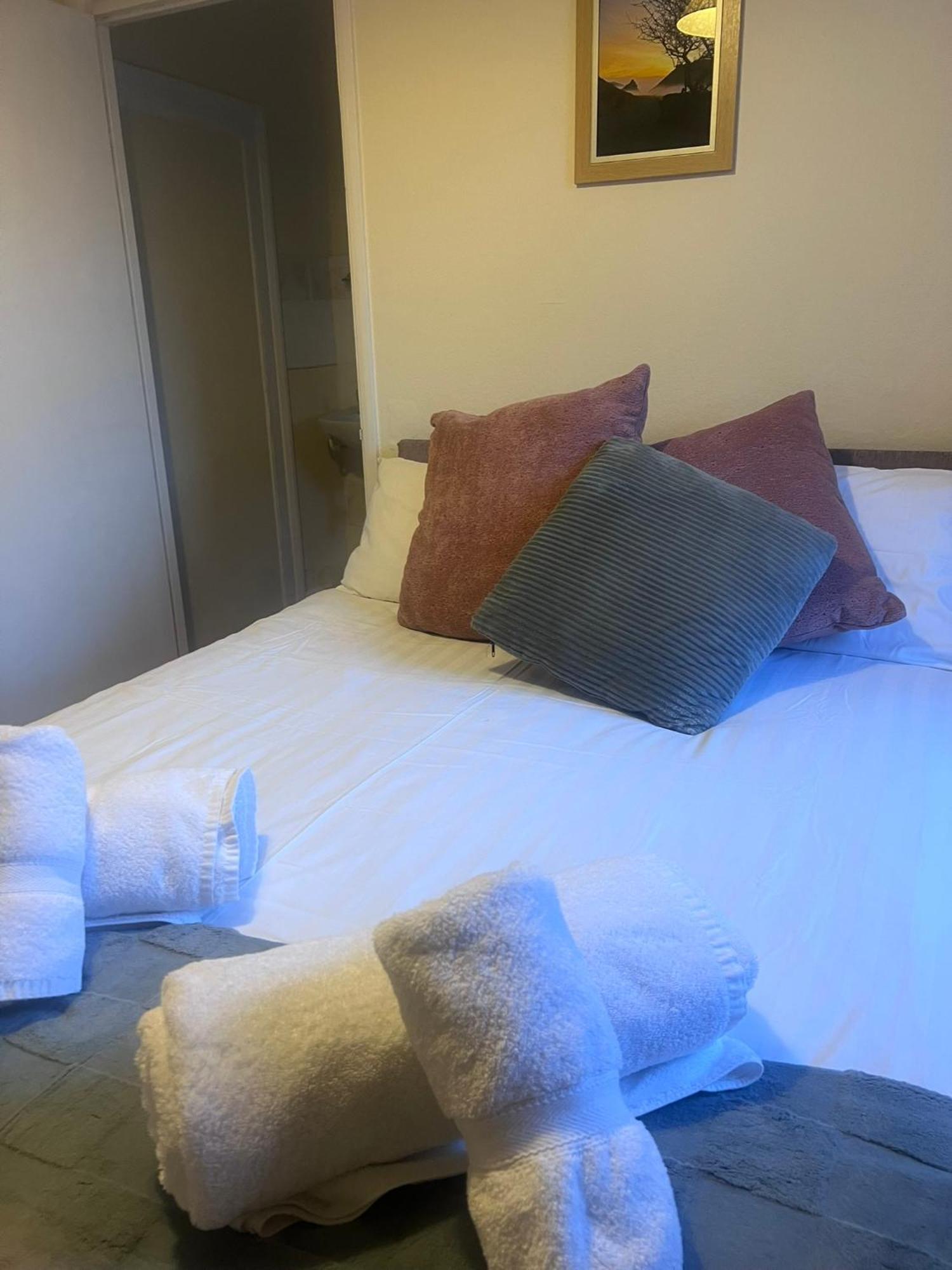 The Crown 3* Lynton