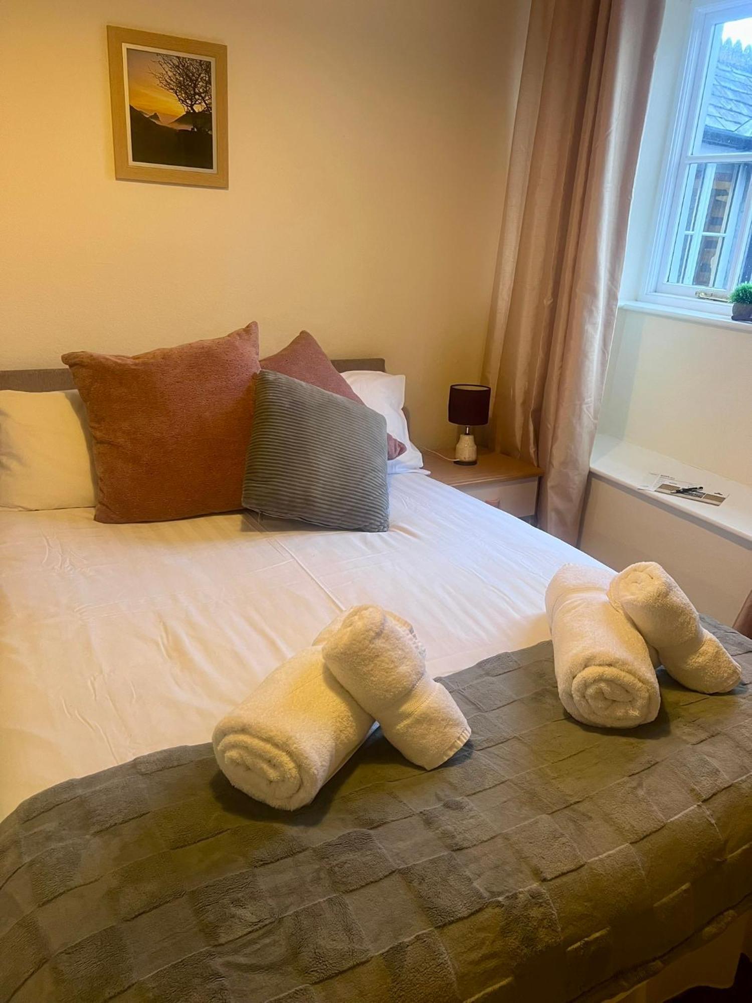 The Crown 3* Lynton