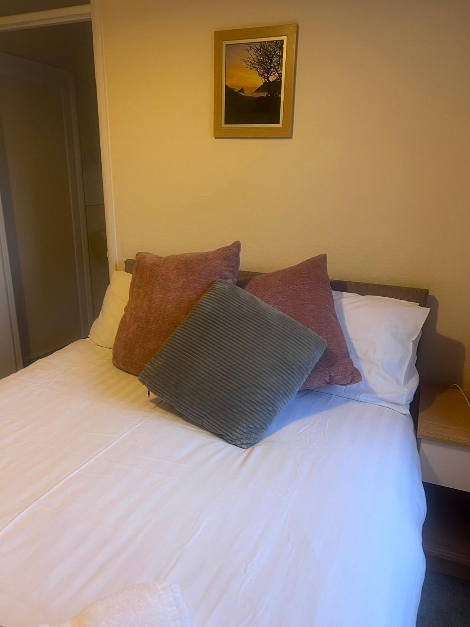 The Crown 3*